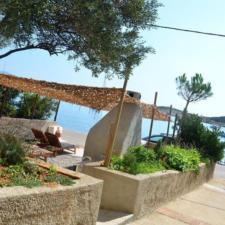 Apartments Martamare Martinscica  Exterior photo